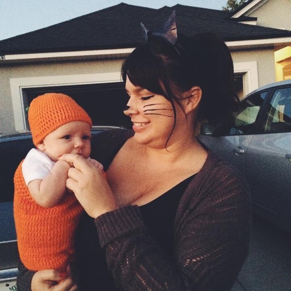 Meet your Posher, Lisa - Picture 2 of 5